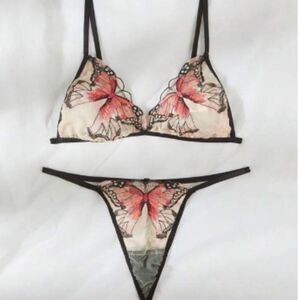 SHEIN Embroidered Butterfly Triangle Bralette Set